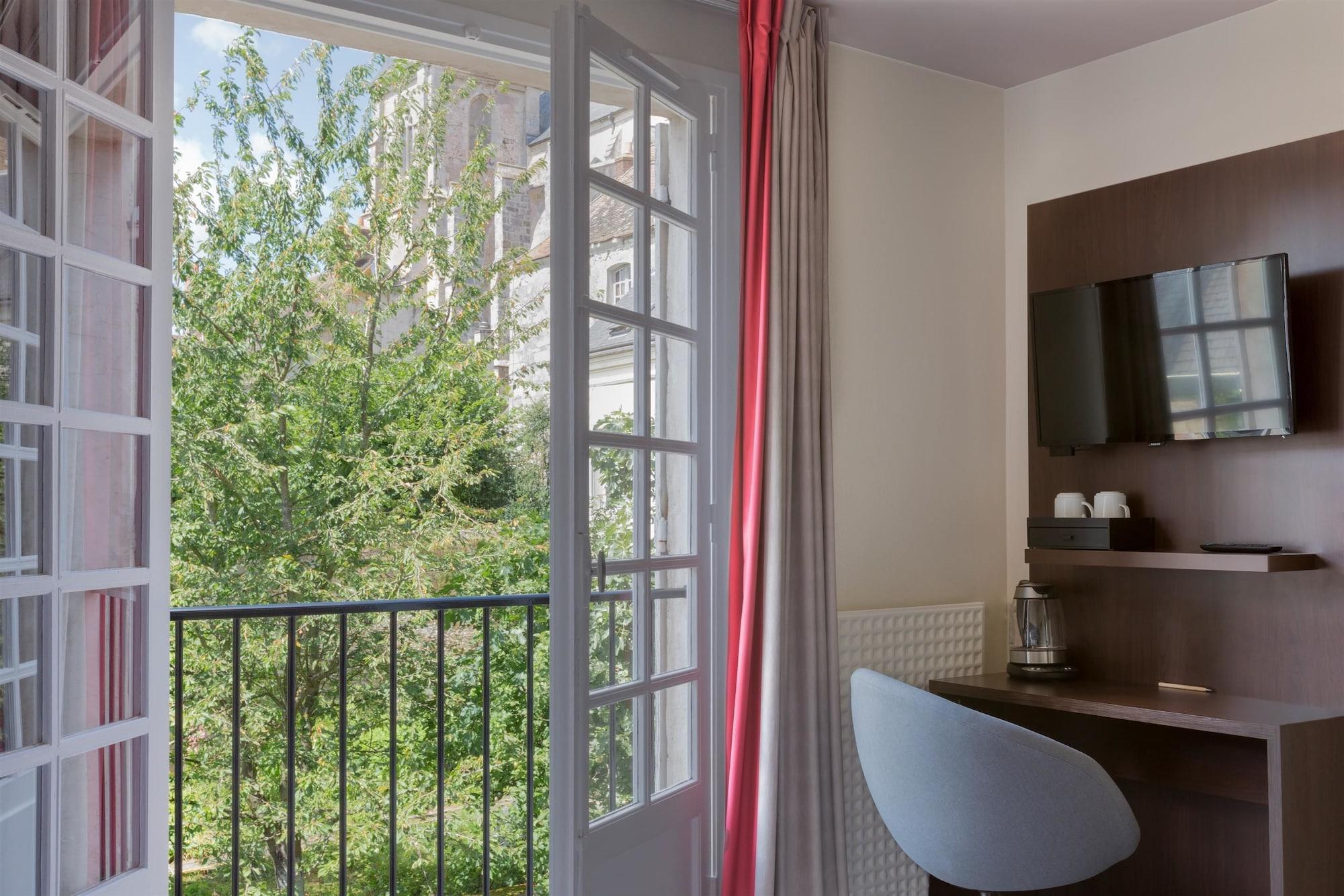 Best Western Blanche De Castille Dourdan Exterior foto